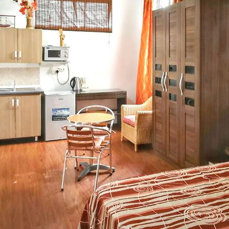 Charming Studio In Flic En Flac With Enclosed Garden 25M² Экстерьер фото