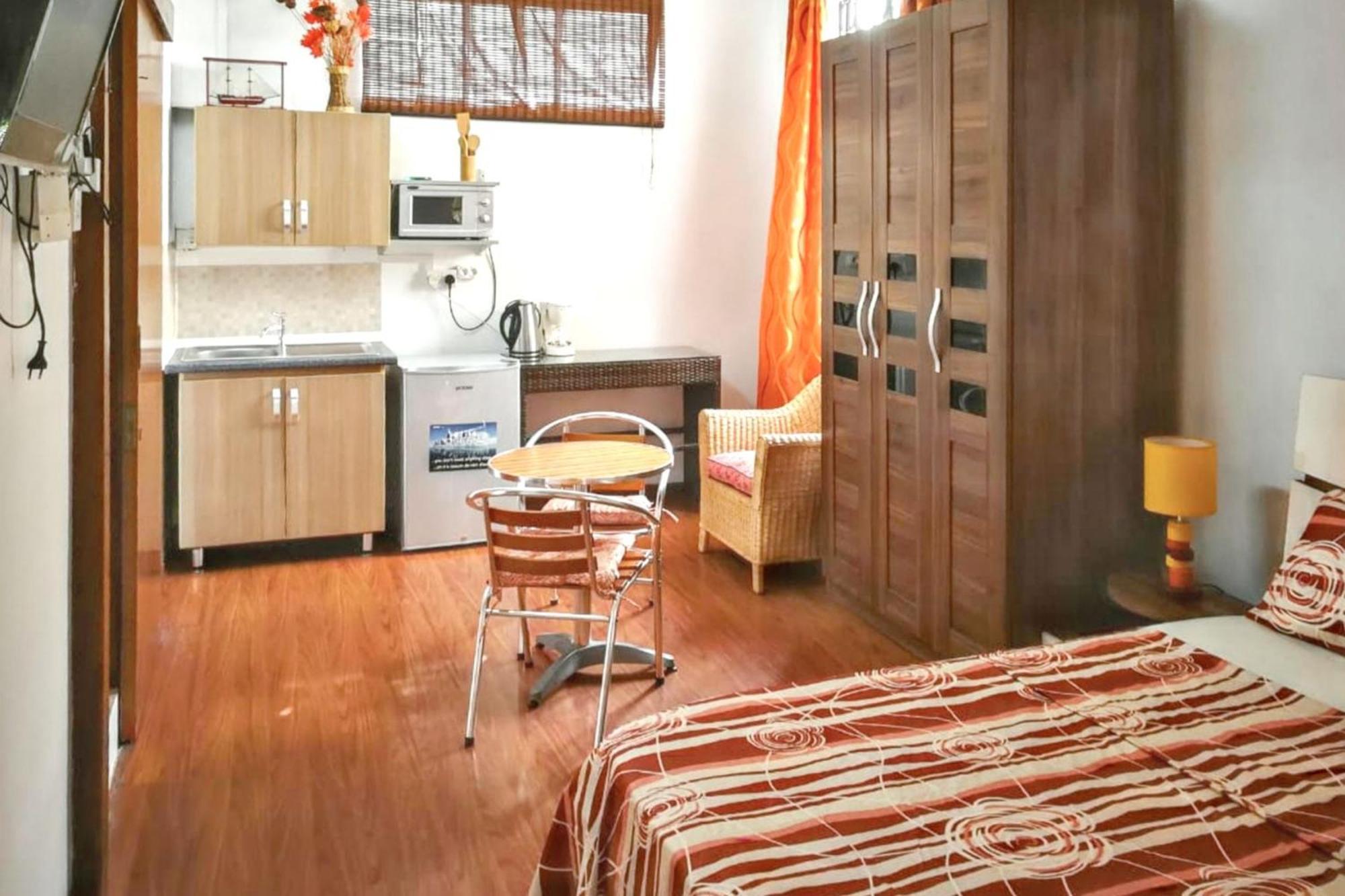 Charming Studio In Flic En Flac With Enclosed Garden 25M² Экстерьер фото
