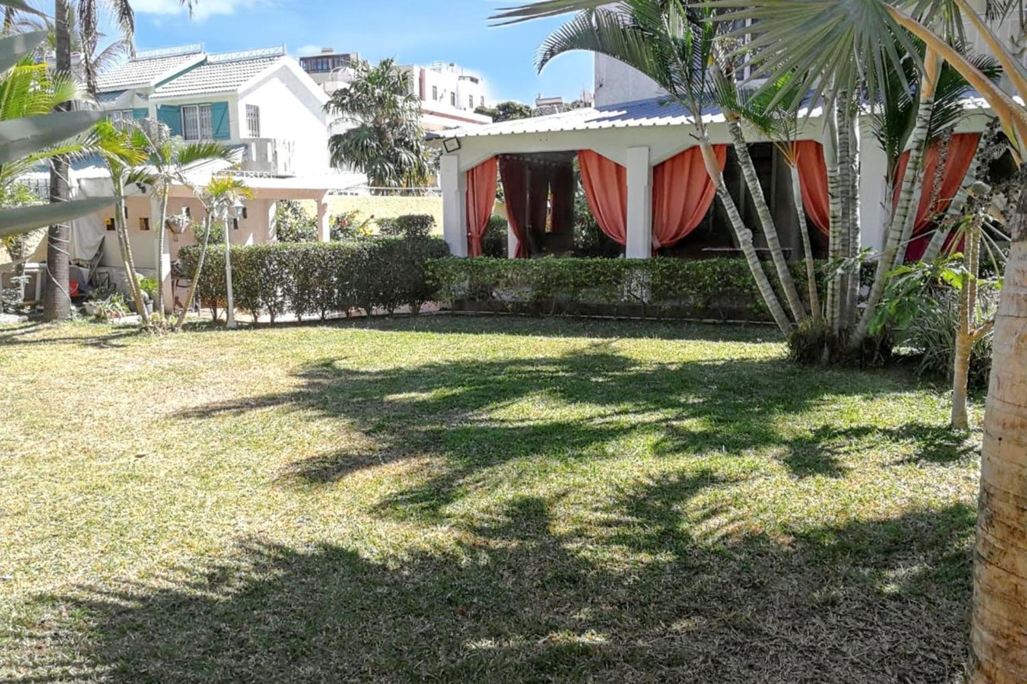 Charming Studio In Flic En Flac With Enclosed Garden 25M² Экстерьер фото